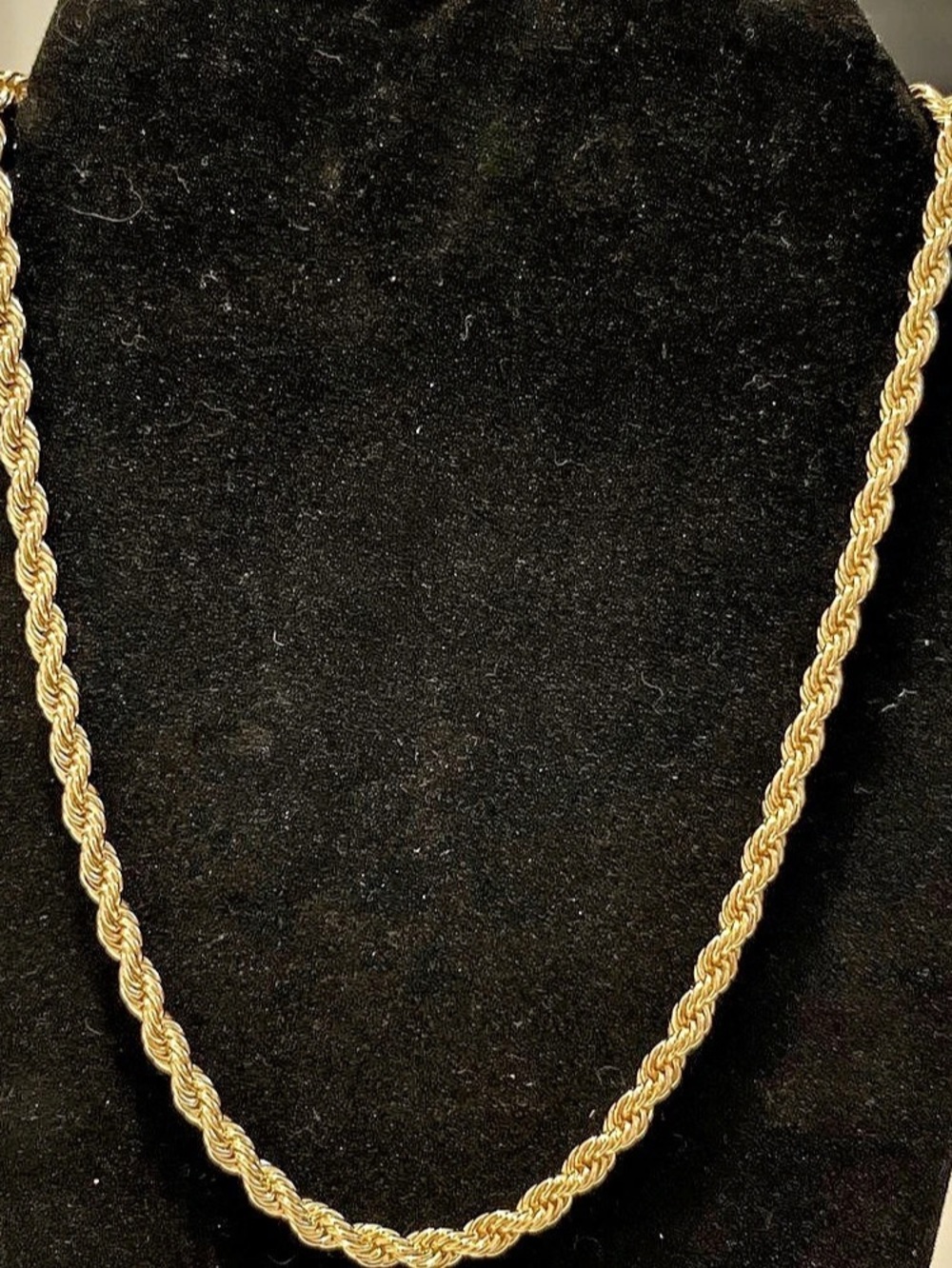 18K gold filled 6 mm 20” Rope chain. New